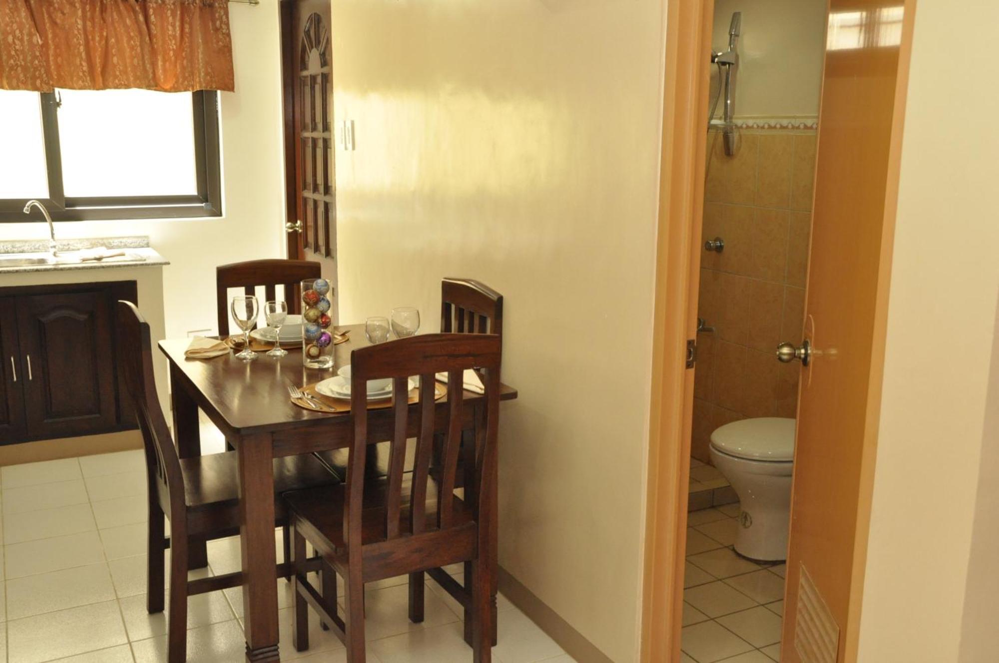 Pal-Watson Apartments Lapu-Lapu City Cameră foto